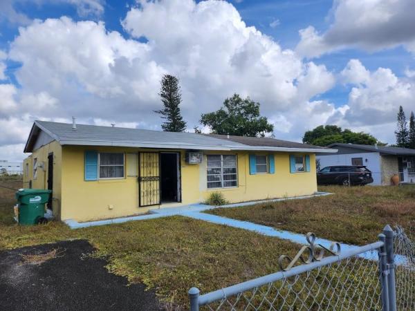Carol City Gardens, 4521 NW 207th Dr, Miami Gardens, Florida 33055, image 1