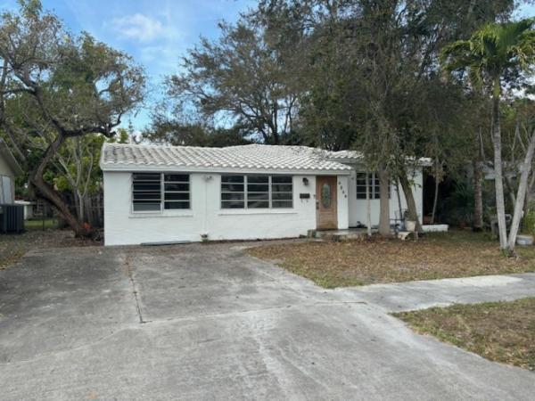 Park Road Manor, 3229 Cleveland St, Hollywood, Florida 33021, image 1