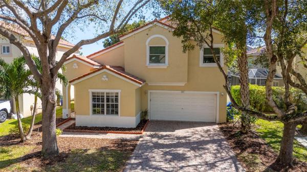 Maple Grove At Walnut Creek, 1901 NW 75th Way, Pembroke Pines, Florida 33024, image 1