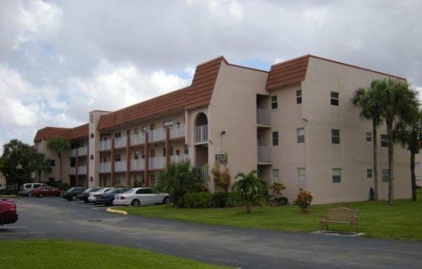 Sunrise Lakes 3, 2701 N Pine Island Rd #311, Sunrise, Florida 33322, image 1