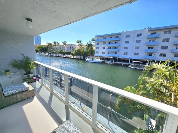 Waterpoint, 3868 NE 169th St #206, North Miami Beach, Florida 33160, image 1