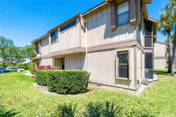 Crosswinds At River Bridge, 200 Crosswinds Dr #D1, Greenacres, Florida 33413, image 2