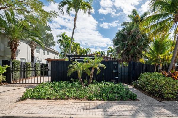 Poinsettia Heights, 1700 NE 16th Ave, Fort Lauderdale, Florida 33305, image 1