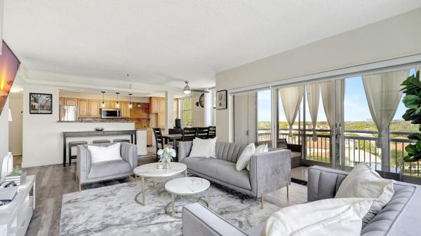 Hillcrest, 4400 Hillcrest Dr #719C, Hollywood, Florida 33021, image 1