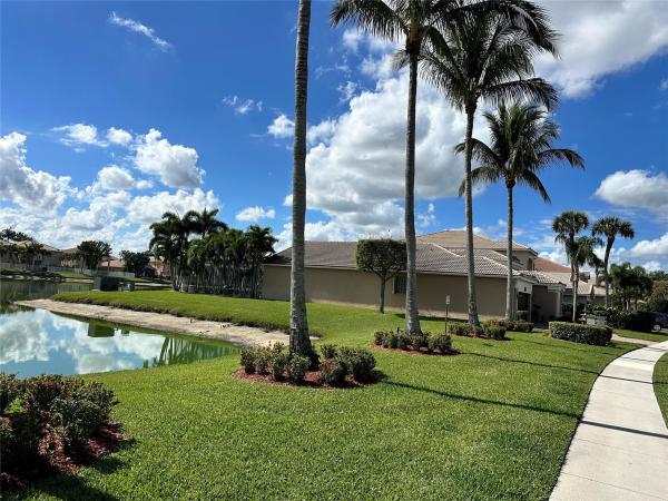 Isola Bella, 7206 Via Luria, Lake Worth, Florida 33467, image 1