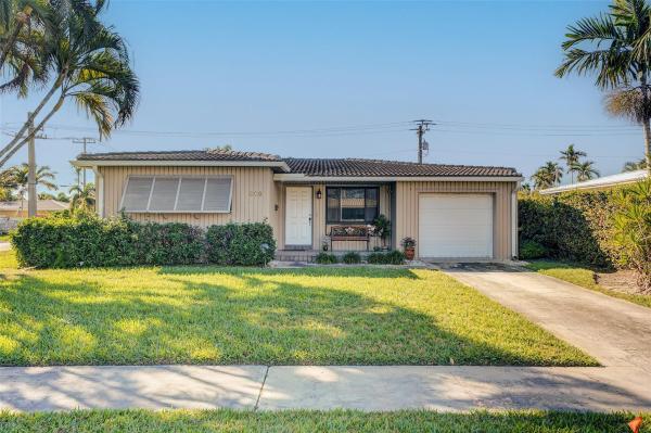 Dalton View, 238 SE 3rd St, Dania Beach, Florida 33004, image 1