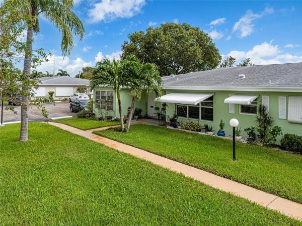 Pine Point Villas, 100 Bayview Ave #C, Boynton Beach, Florida 33435, image 1