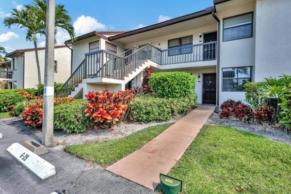 7650 Tahiti Ln #102, Lake Worth Beach, Florida 33467, image 1