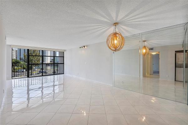 Towers Of Oceanview South, 600 Parkview Dr #308, Hallandale Beach, Florida 33009, image 1