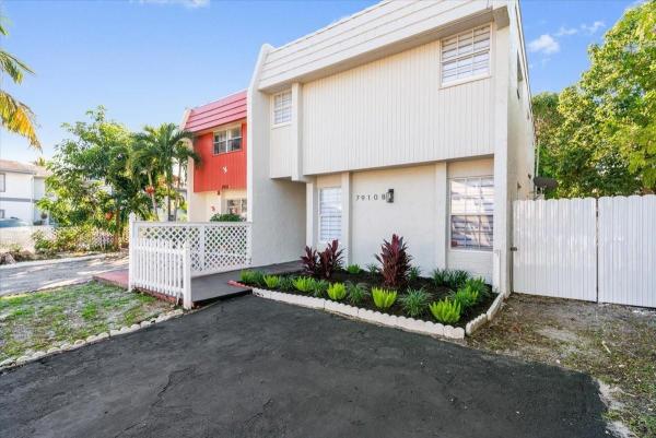 Lauderdale North Park, 7910 SW 8th Ct #B, North Lauderdale, Florida 33068, image 1