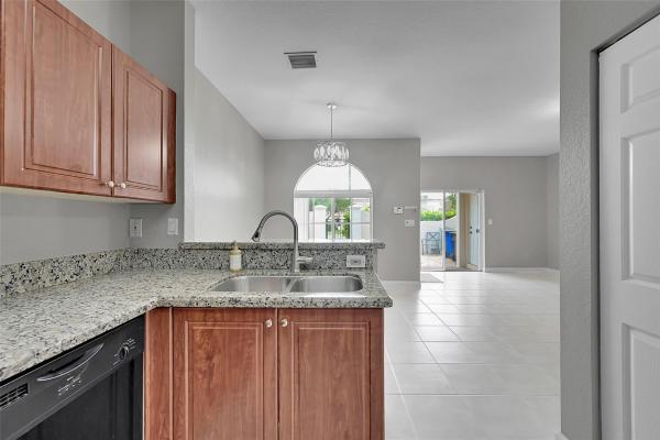 Bella Vista, 2994 NW 36th Ter, Lauderdale Lakes, Florida 33311, image 3
