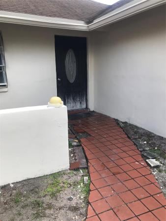 Kennilworth Townhouses, 4001 SW 68th Ter, Miramar, Florida 33023, image 2