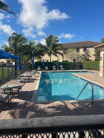 Horizon At Celebration, 5454 NW 27th St, Margate, Florida 33063, image 1