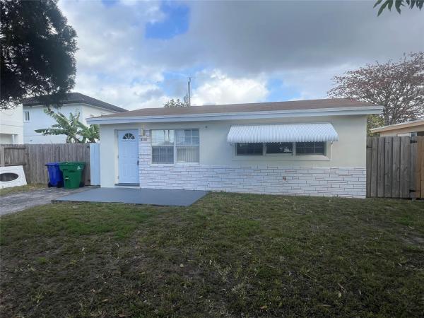 Welwyn Manor, 6141 SW 23rd St, Miramar, Florida 33023, image 1