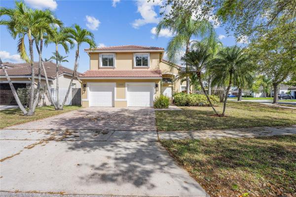 Keystone Lake, 19009 NW 23rd St, Pembroke Pines, Florida 33029, image 1