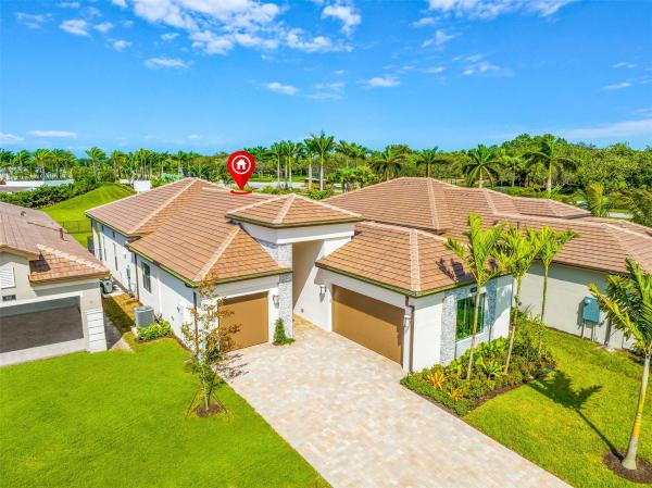 Valencia Grand, 9217 Mountain Pine Grv, Boynton Beach, Florida 33473, image 1