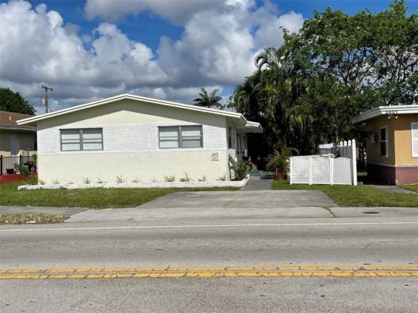 Hollywood Park, 2409 Taft St, Hollywood, Florida 33020, image 1