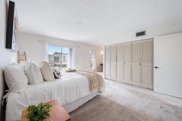 Nova Townhouses, 6776 SW 39th Ct #76, Davie, Florida 33314, image 2