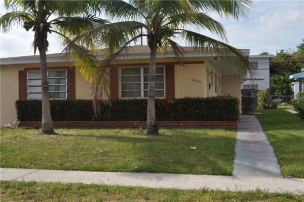 Fulford By The Sea, 1950 NE 168th St, North Miami Beach, Florida 33162, image 3
