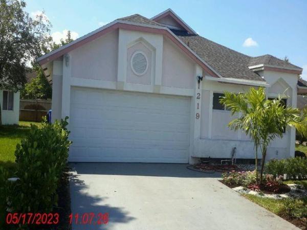Hunter Glen, 1219 Scioto Rd, North Lauderdale, Florida 33068, image 1