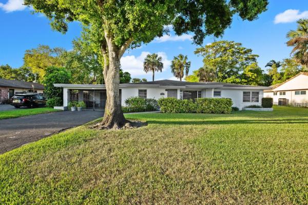 Country Club Estates, 4057 SW 5th St, Plantation, Florida 33317, image 1