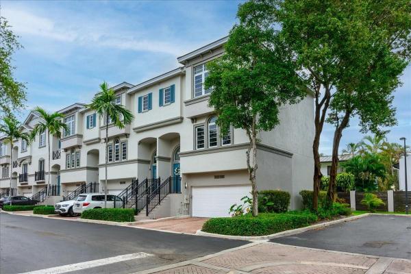 Villas At Coral Heights, 1802 Coral Heights Ln #1802, Fort Lauderdale, Florida 33308, image 1