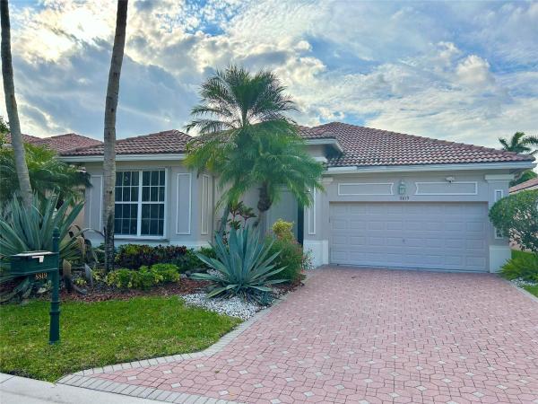 Oxford Place, 8819 Creston Ln, Boynton Beach, Florida 33472, image 1