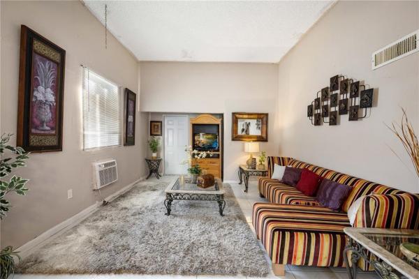 Hollywood Little Ranches, 1110 S 29th Ave, Hollywood, Florida 33020, image 1