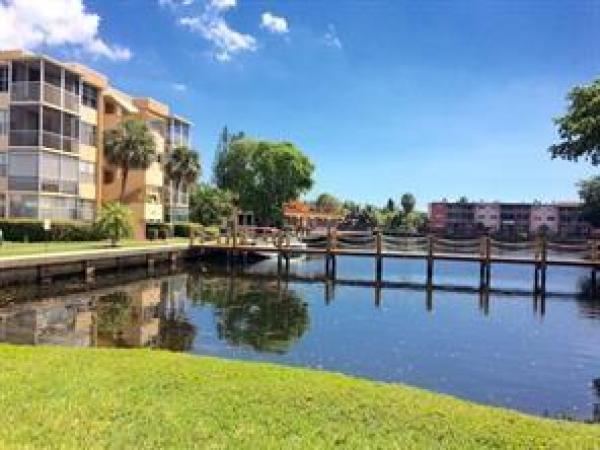 Watergate, 2761 Taft St #312, Hollywood, Florida 33020, image 1