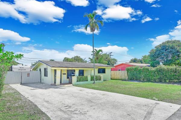 Miramar Tropical, 2061 Bahama Dr, Miramar, Florida 33023, image 1