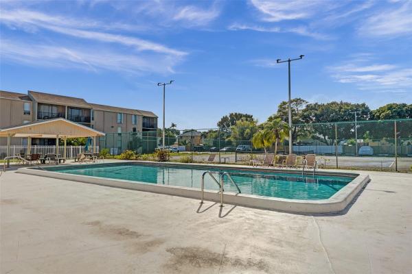 7175 Orange Dr #322, Fort Lauderdale, Florida 33314, image 1