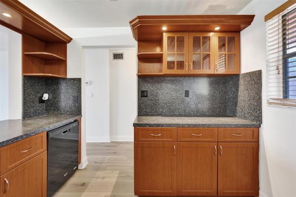 Country Pines, 7175 Orange Dr #322H, Davie, Florida 33314, image 2
