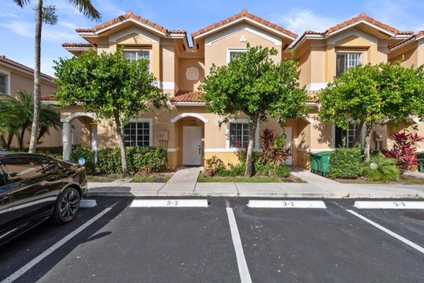 Riverside, 5923 Riverside Ave #5923, Tamarac, Florida 33321, image 1