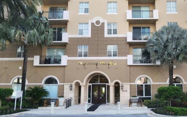 Montecito Palm Beach, 616 Clearwater Park Rd #403, West Palm Beach, Florida 33401, image 1