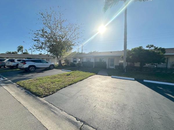 Boca Lakes, 20962 Sedgewick Dr, Boca Raton, Florida 33433, image 1