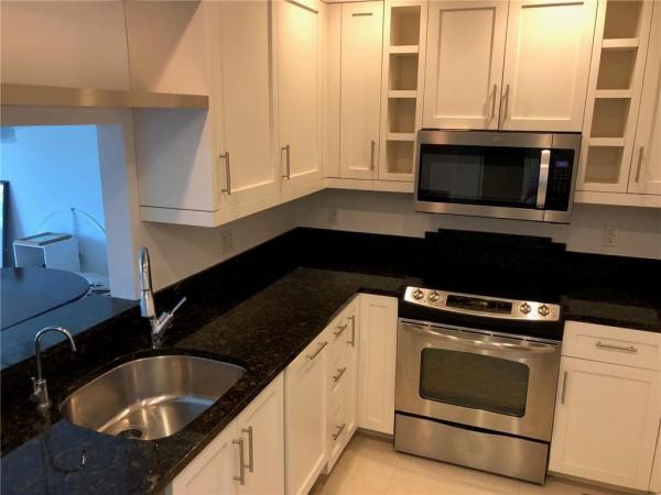 Imperial Point Gardens, 5700 NE 22nd Way #325, Fort Lauderdale, Florida 33308, image 1