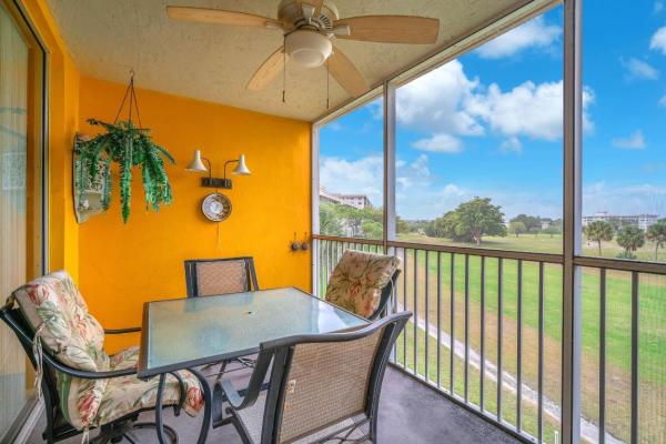 Palm-Aire Country Club 2, 2601 S Course Dr #408, Pompano Beach, Florida 33069, image 1