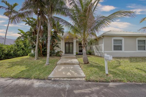 Boynton Isles, 1 Kepner Dr, Boynton Beach, Florida 33435, image 1