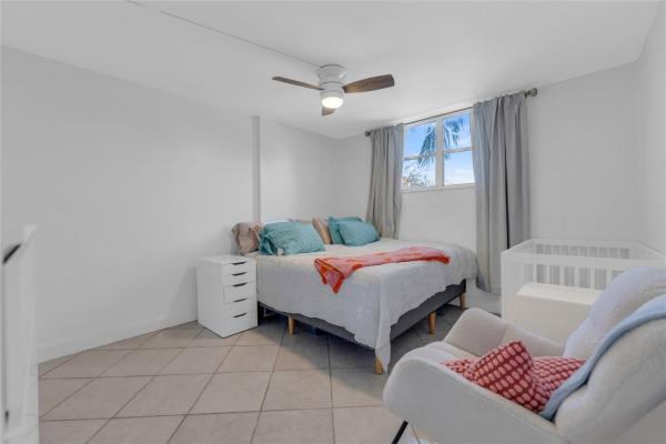 Cross Fox, 5300 NE 24th Ter #215C, Fort Lauderdale, Florida 33308, image 1
