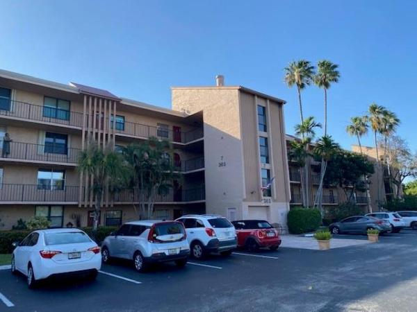 Palm Lakes, 363 N Rock Island Rd #303, Margate, Florida 33063, image 1