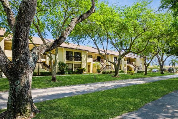 Meadowridge East, 1921 SW 15th St #28, Deerfield Beach, Florida 33442, image 1