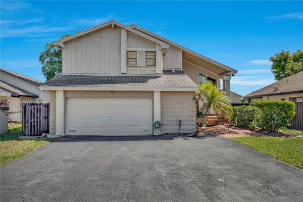 4327 SW 147th Pl, Unincorporated Dade County, Florida 33185, image 1