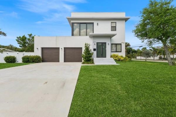 Beachway Estates, 2501 NE 8th St, Pompano Beach, Florida 33062, image 1