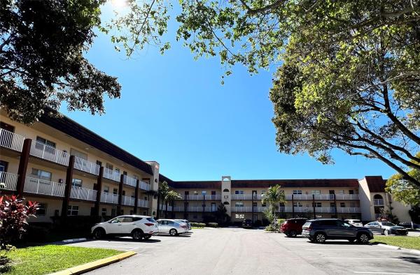 Sunrise Lakes 3, 8880 Sunrise Lakes Blvd #209, Sunrise, Florida 33322, image 1