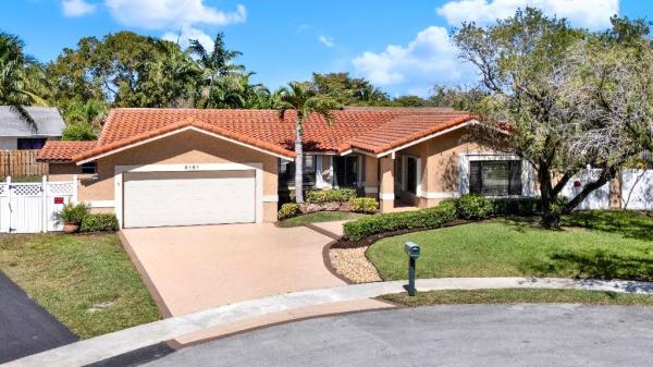 Jacaranda Lakes, 9181 NW 15th St, Plantation, Florida 33322, image 1