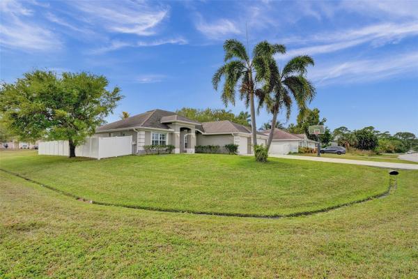 Floresta Pointe, 480 SE Jupiter Ter, Port St. Lucie, Florida 34983, image 1