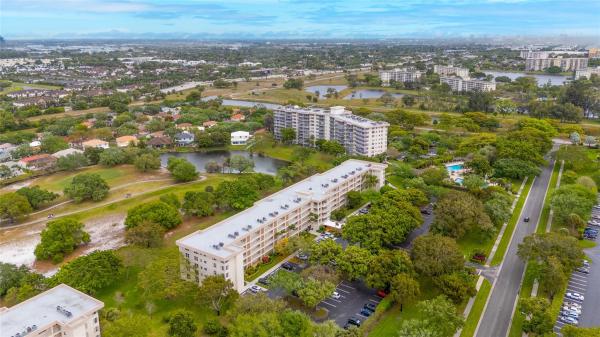 Oaks Way At Palm-Aire, 3503 Oaks Way #413, Pompano Beach, Florida 33069, image 1