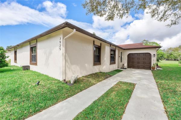 Waterside, 7925 NW 62nd Ct, Tamarac, Florida 33321, image 1