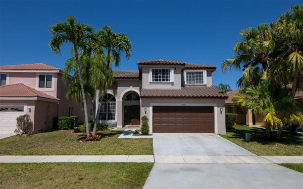 Coconut Key At Silver Lakes, 18251 NW 19th St, Pembroke Pines, Florida 33029, image 1