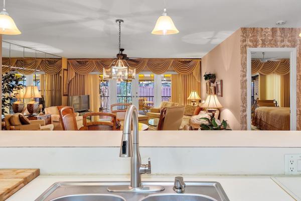 Loch Andrews, 7116 Ballantrae Ct, Miami Lakes, Florida 33014, image 3